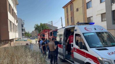 Eskişehir’de tek başına yaşadığı dairede çıkan yangında, dumandan zehirlenen 56