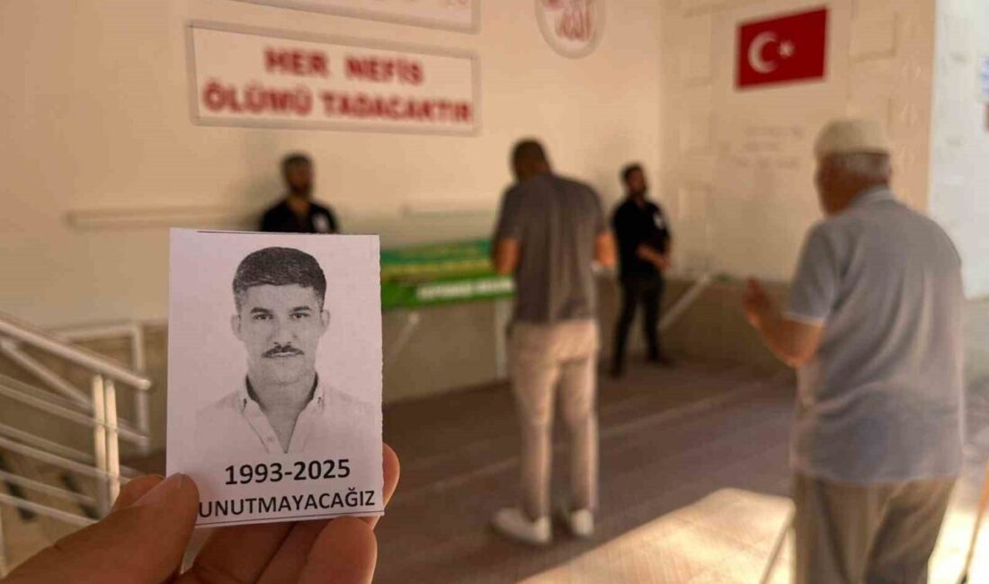 Eskişehir’de arkadaşı tarafından tüfekle vurulan Sercan Oktay, kılınan cenaze namazı