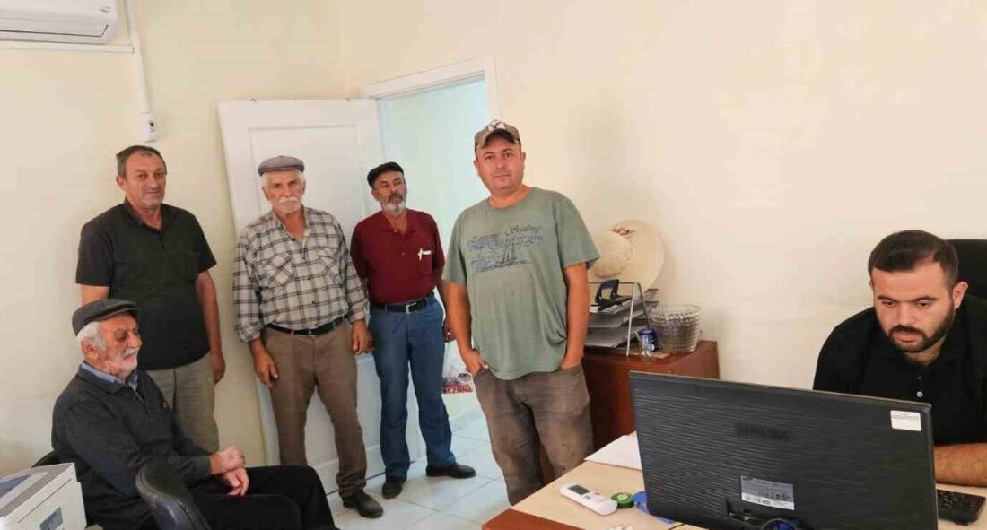 Beylikova’da Genel Tarım Sayımına çiftçilerden yoğun ilgi Beylikova’da Genel Tarım Sayımı’na çiftçiler yoğun ilgi gösteriyor, Yetkililer anketlerin