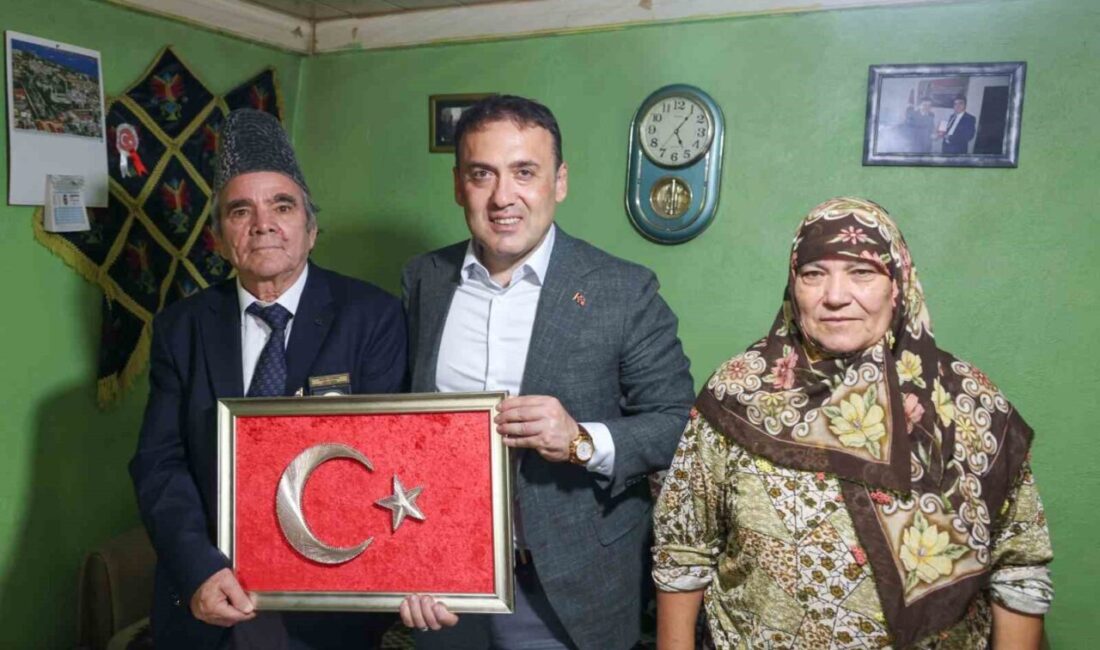 Bilecik Valisi Faik Oktay Sözer, Kıbrıs Gazileri Nurettin Kürbağ ve