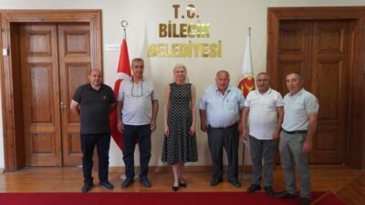 Bilecik Belediye Başkanı Melek Mızrak Subaşı, Bilecik muhtarlarını makamında ağırladı.