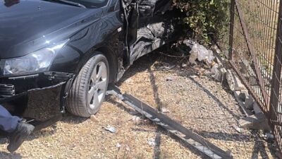 Bilecik’te ticari araç ile otomobilin çarpışması sonucu meydana gelen trafik