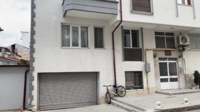 Isparta’da birlikte yaşadığı eski eşini boğarak öldüren zanlı, ev sahibinin