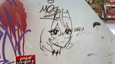 Eskişehir’de çöp kutusunun üzerine Japon animasyon türü ’anime’ tarzında bir