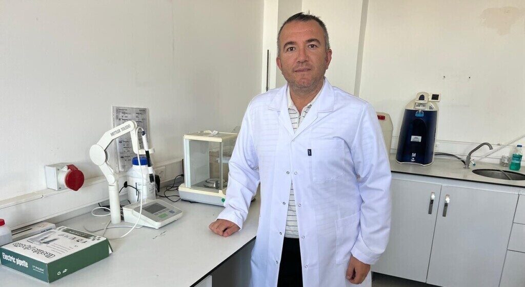 DPÜ’nün projesine 3 milyon TL destek Kütahya Dumlupınar Üniversitesi (DPÜ) Fen Edebiyat Fakültesi Biyokimya Bölümü öğretim