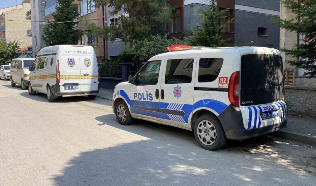 Eskişehir’de evinde cansız bedenine ulaşılan yaşlı adamın ölümü şüpheli olarak