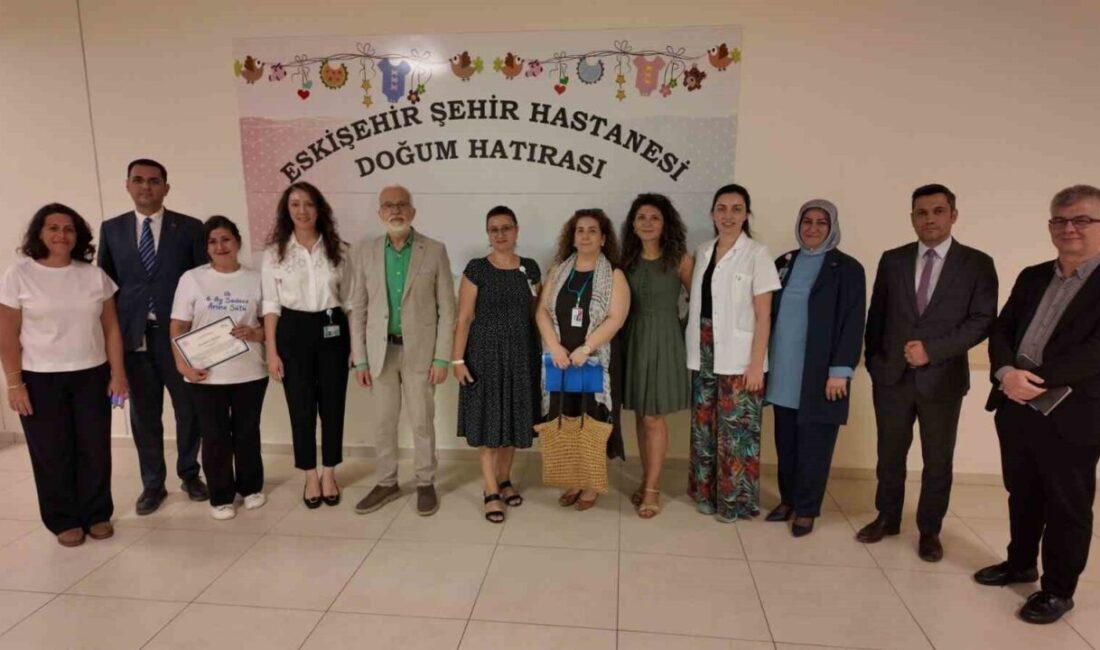Hekimler ve birim çalışanlarına teşekkür belgesi Eskişehir Şehir Hastanesi ve Yunus Emre Devlet Hastanesi’nde, normal doğum
