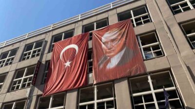 Eskişehir’de 30 Ağustos Zafer Bayramı nedeniyle çevrede Türk bayrakları ile