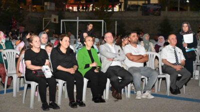 Isparta Belediyesi Yaz Akşamları Sinema etkinlikleri devam ediyor. Sinema etkinliğinin