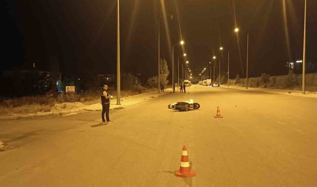 Isparta’nın iki motosikletin çarpışması sonucu meydana gelen trafik kazasında 2