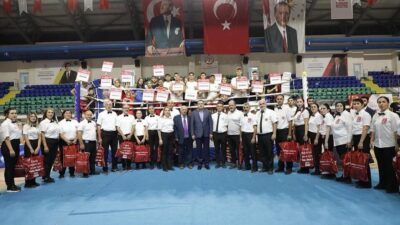 Kütahya Belediyespor Kulübü, Kütahya’da gerçekleştirilen Geleneksel 17. İller Arası Zafer