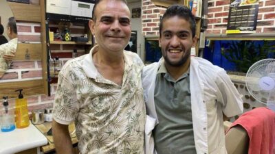 Eskişehir’de 43 senedir berberlik yapan Ayhan Deliorman, yaklaşık 16 yıl