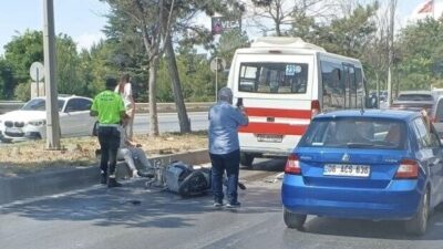 Eskişehir’de minibüs ile motosikletin çarpışması sonucunda gerçekleşen trafik kazasında 1