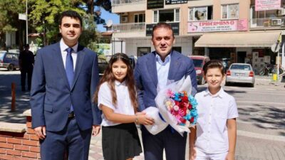 Bilecik Valisi Faik Oktay Sözer, Osmaneli Kaymakamı Abdüssamed Kılıç’a ve