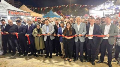 Kütahya’nın Simav ilçesinde bu yıl 92’incisi düzenlenen Turizm ve Ticaret