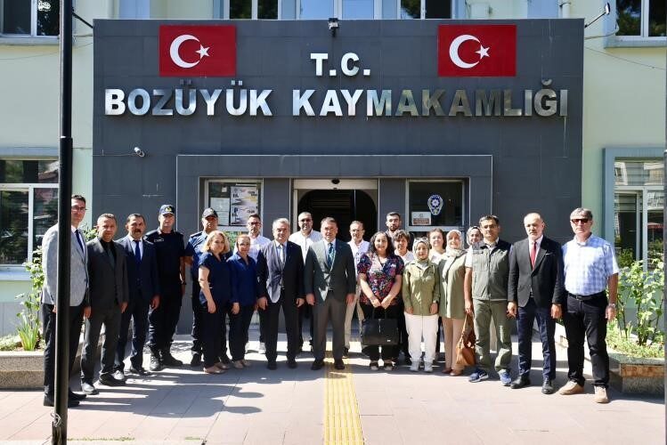 Bilecik Valisi Faik Oktay Sözer, Bozüyük ilçesinde bir dizi ziyarette