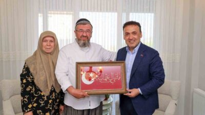 Bilecik Valisi Faik Oktay Sözer, Söğüt ilçesinde yaşayan Gazi Mehmet