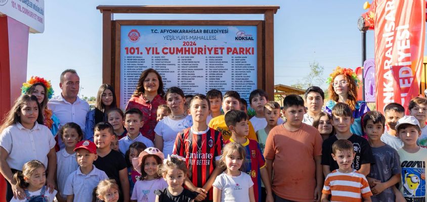 101 fidan, 101 çocuğa emanet edildi Afyonkarahisar Belediyesi tarafından Yeşilyurt Mahallesi’ne kazandırılan “101. Yıl Cumhuriyet Parkı”nda,