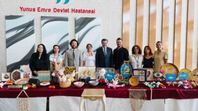 Eskişehir’de bulunan Yunus Emre Devlet Hastanesi’nde Psikiyatri Servisi hastaları ve