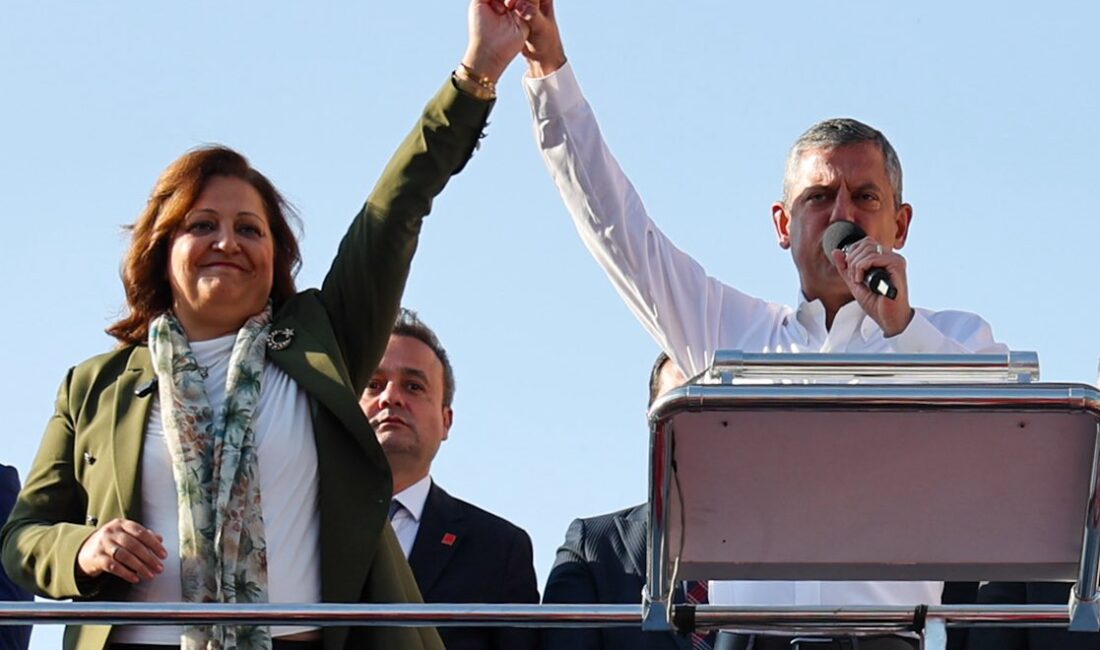 ‘Vatandaşımızın hayatına dokunmayı sürdüreceğiz’ Cumhuriyet Halk Partisi’nin (CHP) ‘Millet İradesine Sahip Çıkıyor’ mitinglerinin 57’ncisi