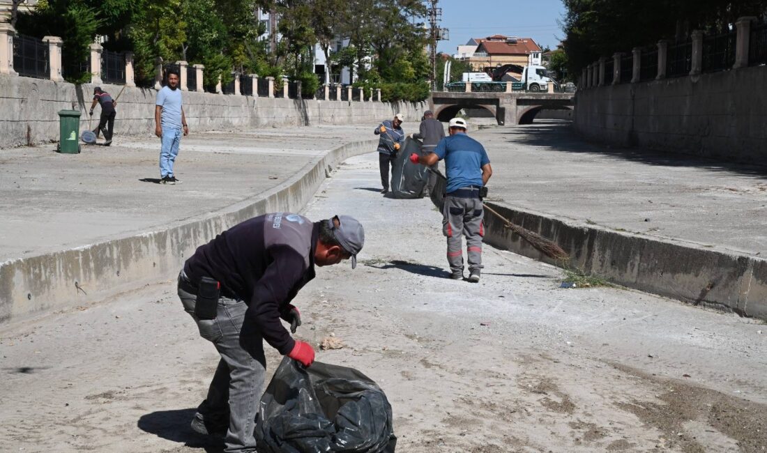 Emirdağ Belediyesi, çevre odaklı hizmet anlayışı çerçevesinde ilçede bulunan Çay