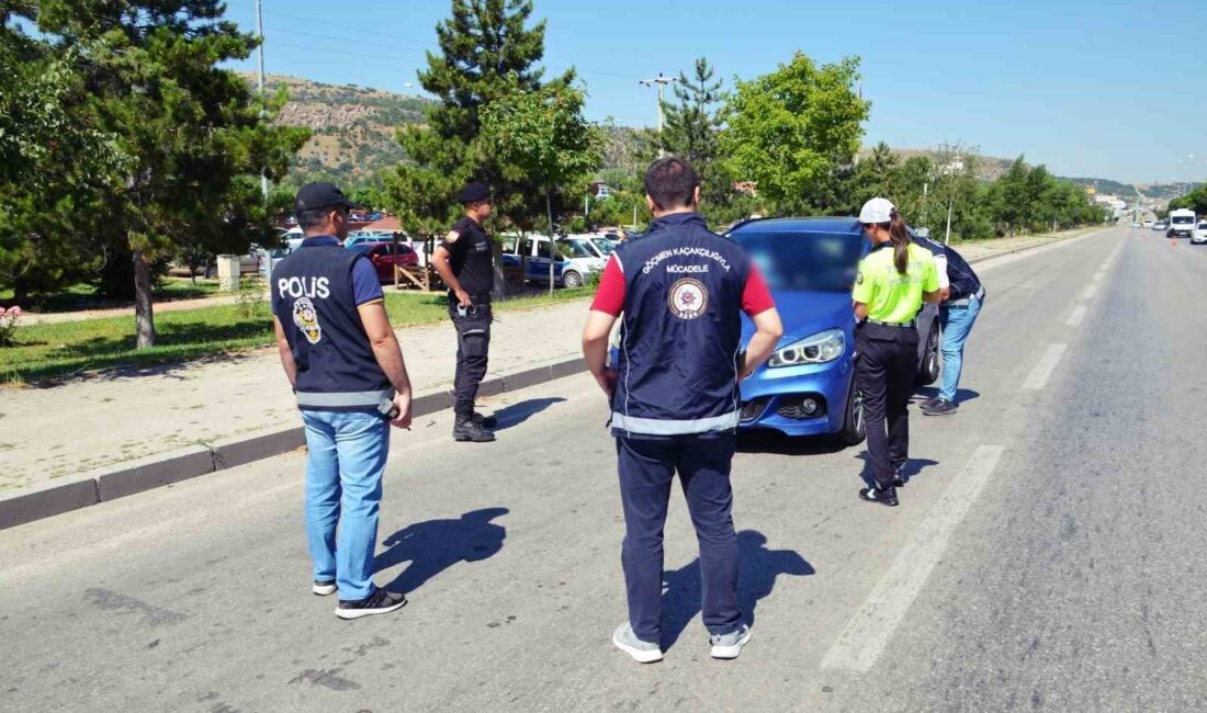 İçişleri Bakanı Ali Yerlikaya, 81 il genelinde 'Göçmen kaçakçılığı organizatörlerine'