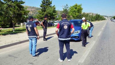 İçişleri Bakanı Ali Yerlikaya, 81 il genelinde 'Göçmen kaçakçılığı organizatörlerine'