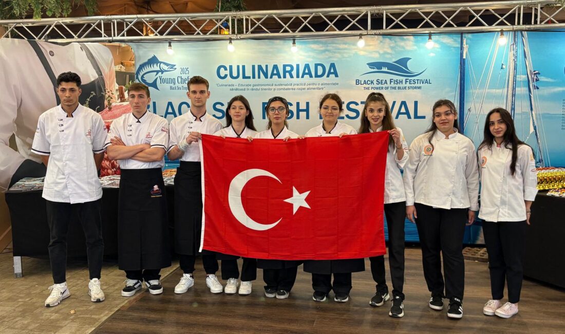 Afyonkarahisar Emir Murat Özdilek Turizm MTAL öğrencileri, Romanya’daki beceri yarışmalarından