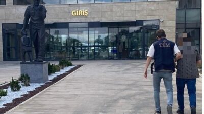Afyonkarahisar İl Emniyet Müdürlüğü görevlileri tarafından aranan şahıslara yönelik yürütülen