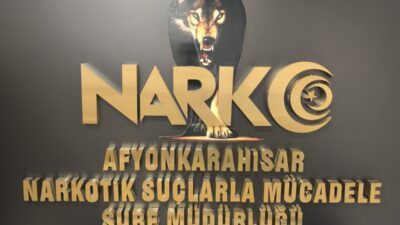 Afyonkarahisar İl Emniyet Müdürlü görevlilerince uygulama noktasında durdurulan otobüs içerisinde