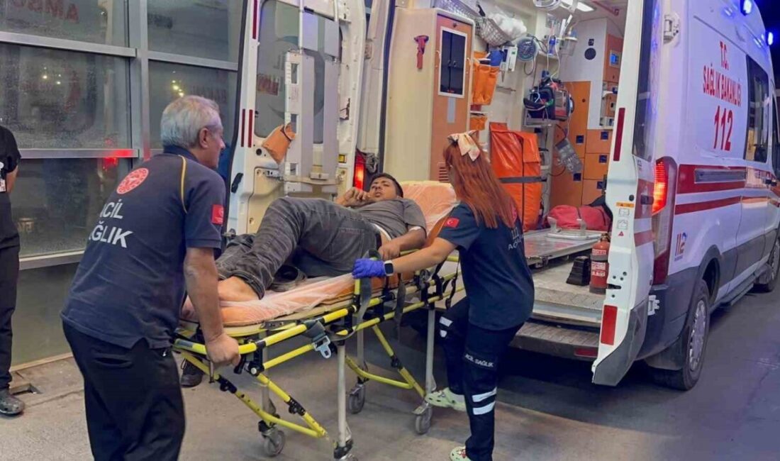 Adıyaman’da direksiyon hakimiyetini kaybolduktan sonra devrilen motosikletin sürücüsü yaralandı. Edinilen