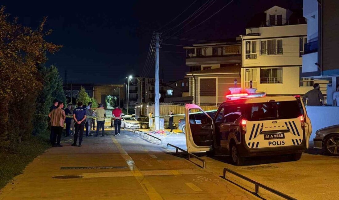 Kocaeli’nin Kartepe ilçesinde bir kişi, sevgilisi olduğu ve kendisinden ayrılmak
