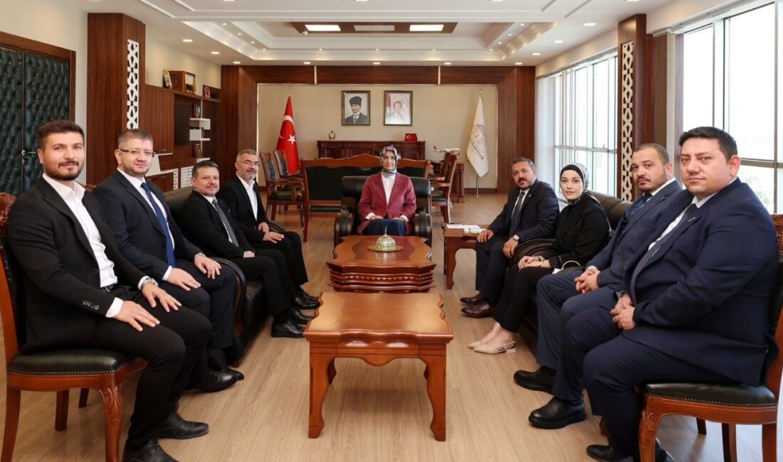 Afyonkarahisar Valisi Doç. Dr. Kübra Güran Yiğitbaşı, Anahtar Parti Afyonkarahisar