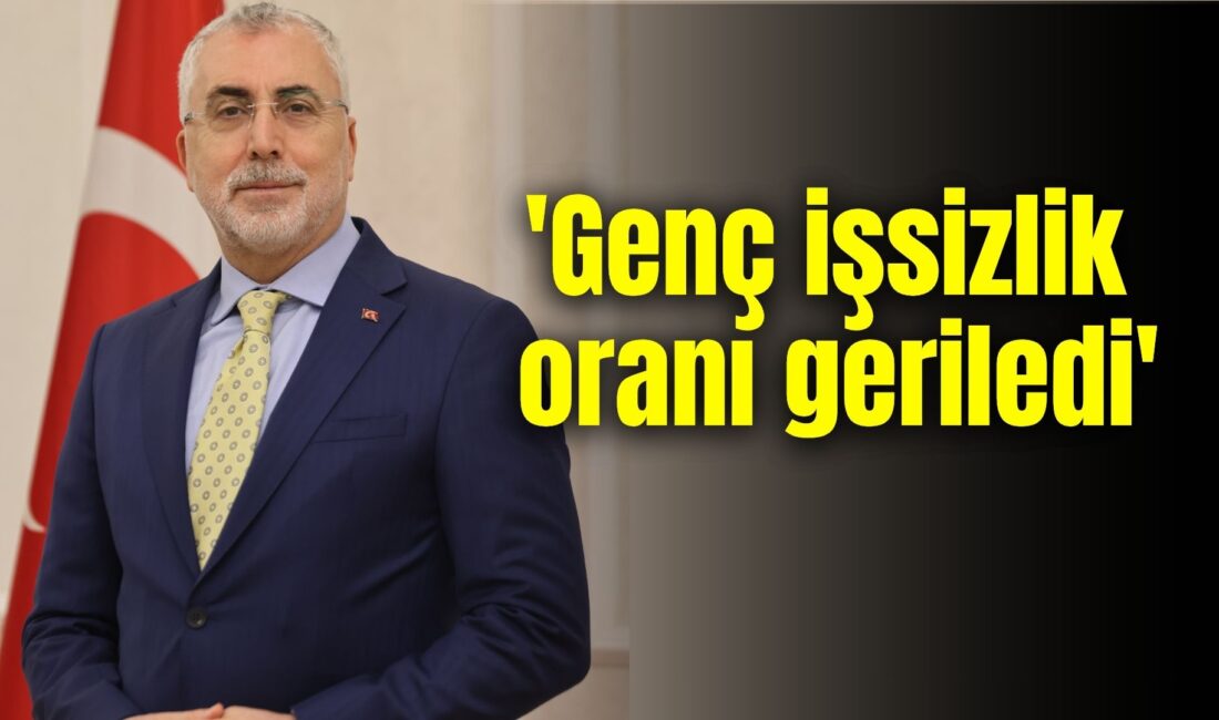Çalışma ve Sosyal Güvenlik Bakanı Prof. Dr. Vedat Işıkhan, Orta
