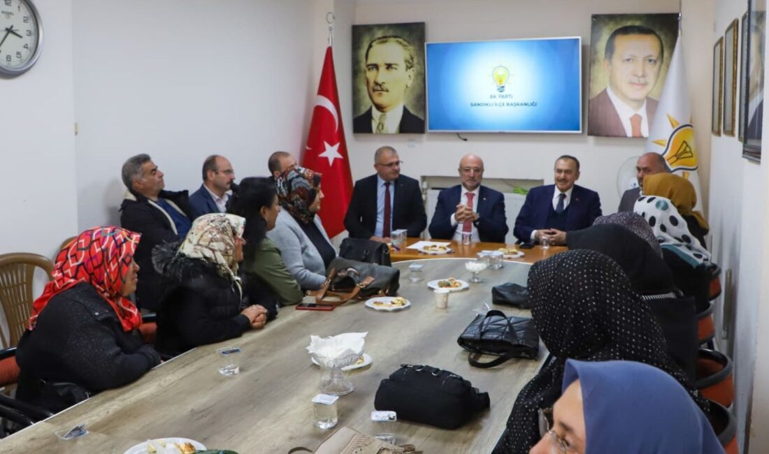 &nbsp; Orman ve Su İşleri Eski Bakanı Prof. Dr. Veysel