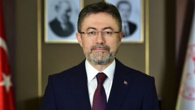 Tarım ve Orman Bakanı Yumaklı, bitkisel üretim tahmin verilerindeki düşüşte,