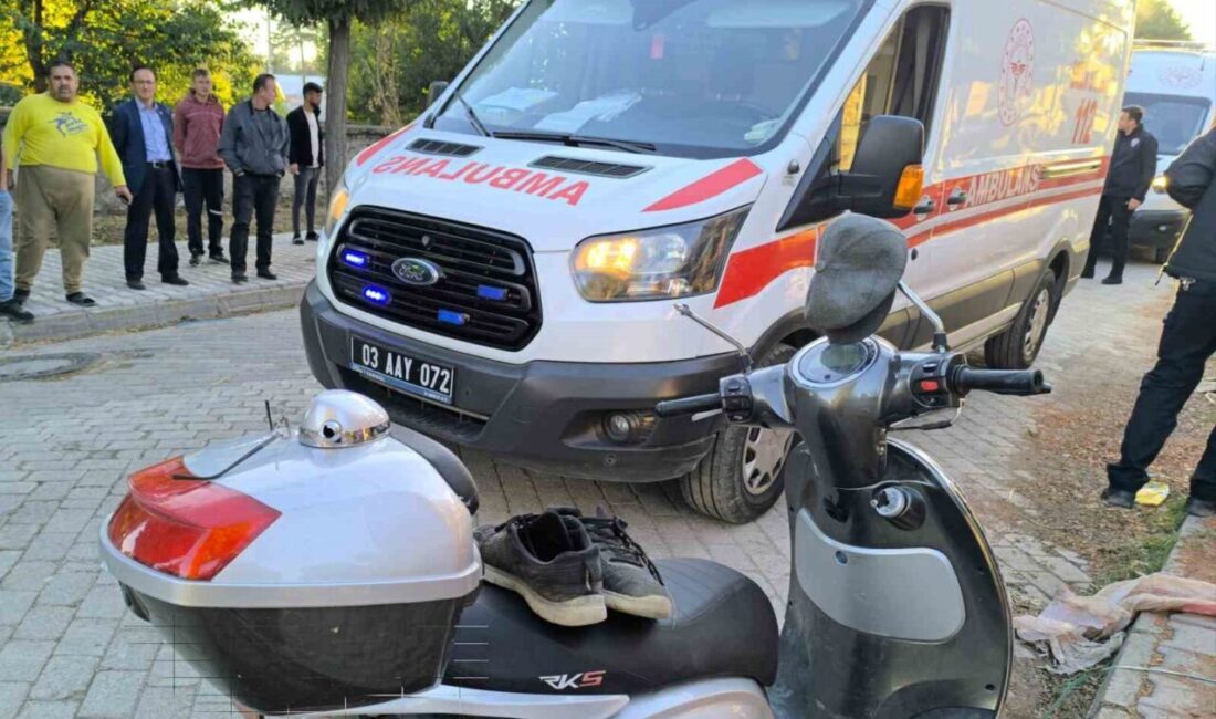 Hayatını kaybeden sürücüden geriye ayakkabıları kaldı Afyonkarahisar’da kontrolden çıkarak yol kenarında kaldırıma çarpıp ardından yere düşen