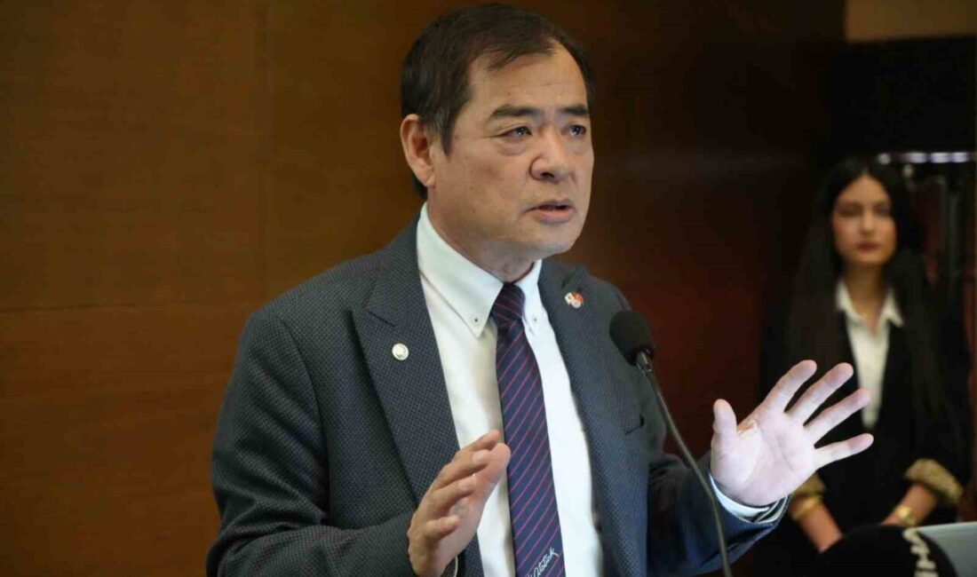 Japon deprem uzmanı o bölgeyi işaret etti: “400 yıldır biriktirdiği nokta var, dikkatli olunmalı” Japon deprem uzmanı Yoshinori Moriwaki, Marmara Bölgesi’nde, özellikle Bandırma’da yaklaşık