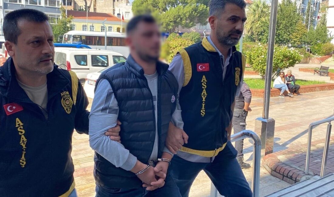 Kardeşinin sevgilisini bıçaklayan ağabey tutuklandı Aydın’ın Efeler ilçesinde bir şahıs kız arkadaşının abisi ve kuzenleri