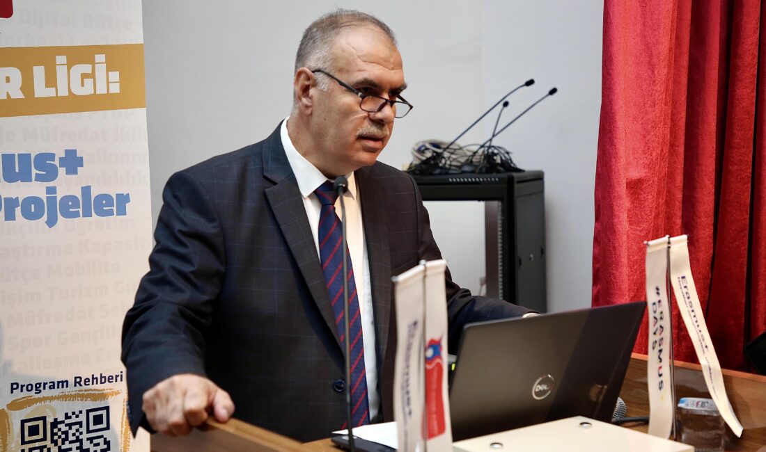 AKÜ Rektör Yardımcısı Prof. Dr. Özdemir, '2025 Yılı Yıldızlar Ligi: