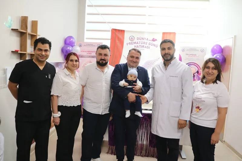 Afyonkarahisar Sağlık Bilimleri Üniversitesi (AFSÜ) Hastanesi Yeni Doğan Ünitesinde, Dünya