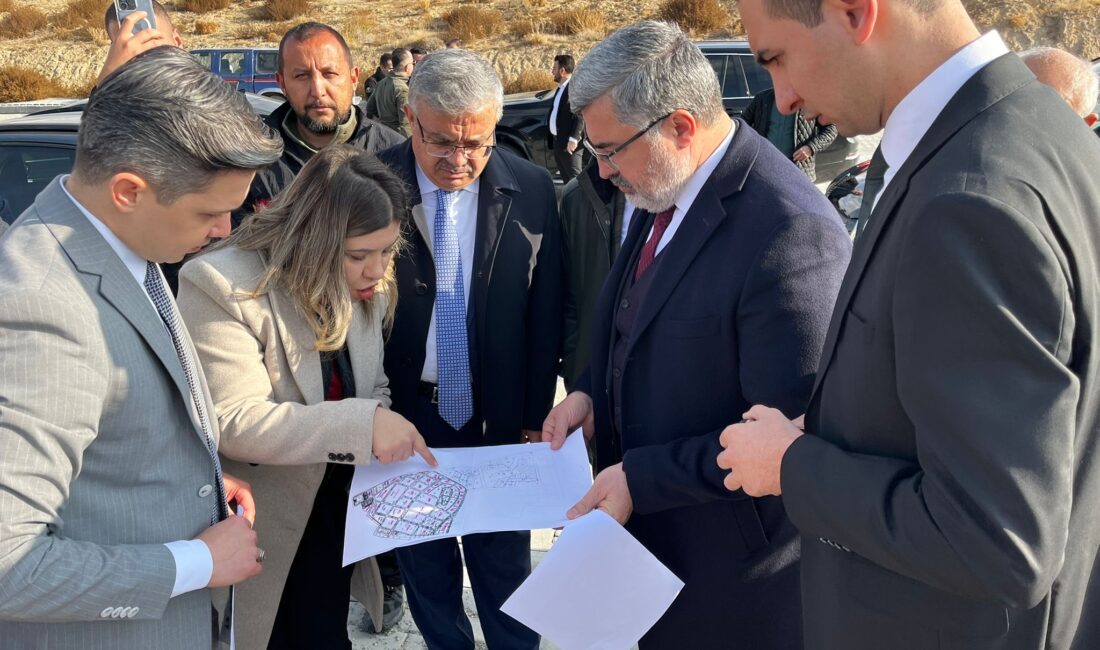 TBMM Başkanlık Divanı Katip Üyesi ve Afyonkarahisar Milletvekili İbrahim Yurdunuseven,