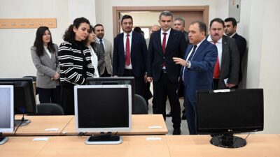 Afyon Kocatepe Üniversitesi (AKÜ) Rektörü Prof. Dr. Mehmet Karakaş, AKÜ