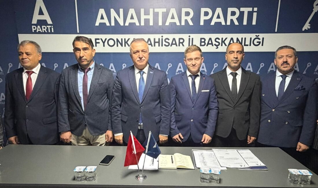 Anahtar Parti Afyonkarahisar İl Başkanlığı, teşkilat yapılanmasını güçlendirmeye yönelik önemli