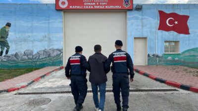 Afyonkarahisar İl Jandarma Komutanlığı, aranan şahısların tespiti ve yakalanmasına yönelik