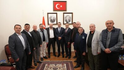 AK Parti Afyonkarahisar Milletvekili Hasan Arslan, beraberinde TBMM Başkanlık Divanı