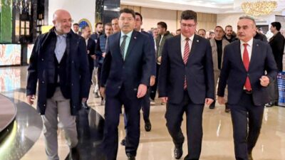 Adalet Bakanı Yılmaz Tunç, bir dizi programa katılmak üzere Afyonkarahisar’a