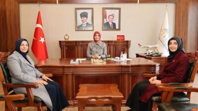 Afyonkarahisar Valisi Doç. Dr. Kübra Güran Yiğitbaşı, Afyonkarahisar’da görevine yeni