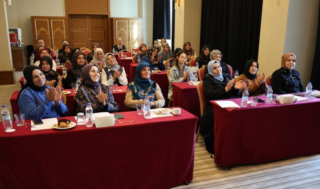 Afyonkarahisar İl Tarım ve Orman Müdürlüğü tarafından kadın üreticilere yönelik