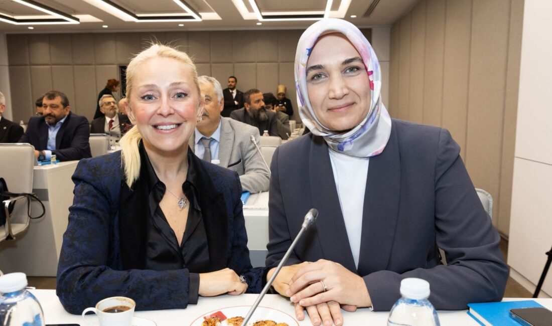 Afyonkarahisar Valisi Doç. Dr. Kübra Güran Yiğitbaş, Basın İlan Kurumu’nun